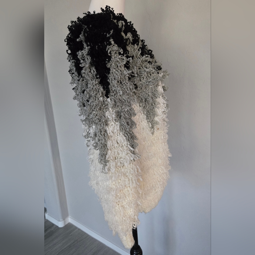 Answers By Riddles Fringe Boho Shaggy Colorblock … - image 4